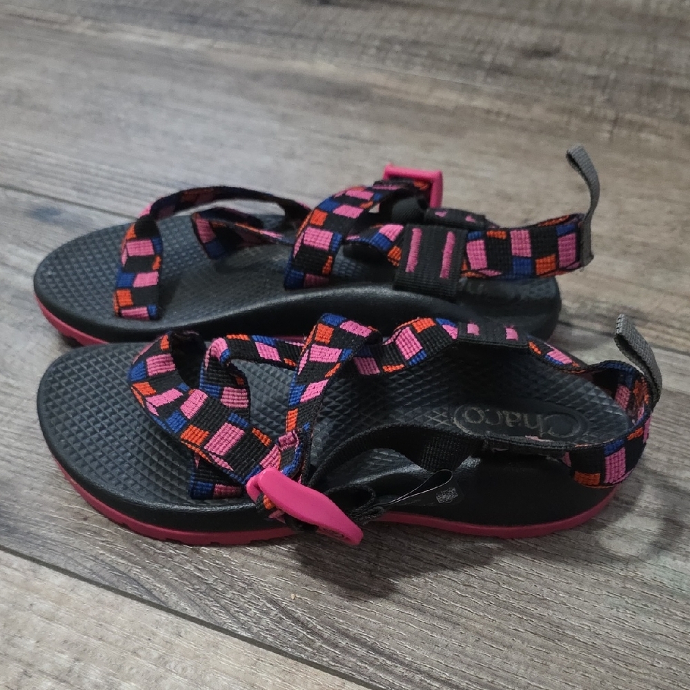 Chaco Z1 Ecotread kids' sandals in the Cubit Magent